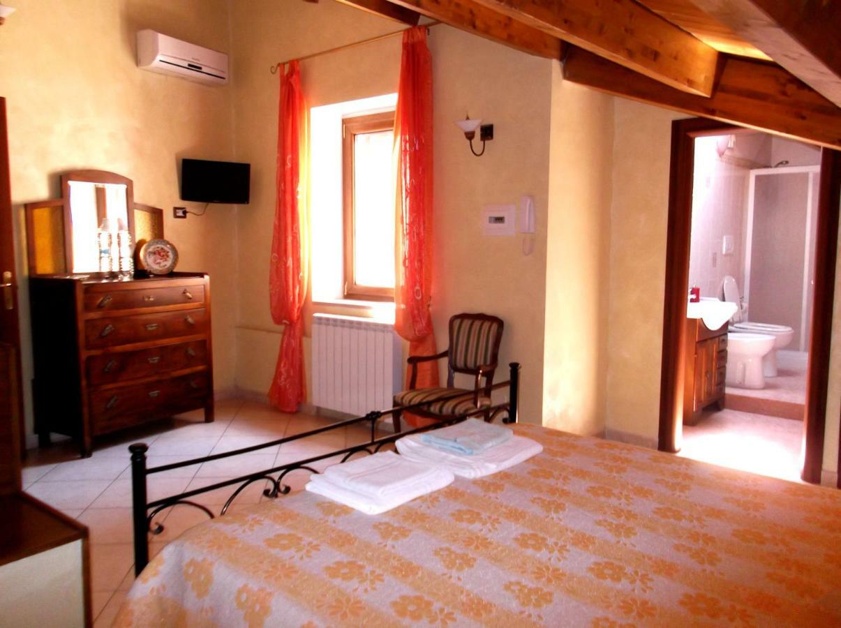 טראנובה די פולינו Dolcedorme Bed And Breakfast מראה חיצוני תמונה